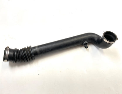 Jeep TJ Wrangler 4.0 air cleaner / filter  tube 6 Cylinder 05-06 MAF sensor
