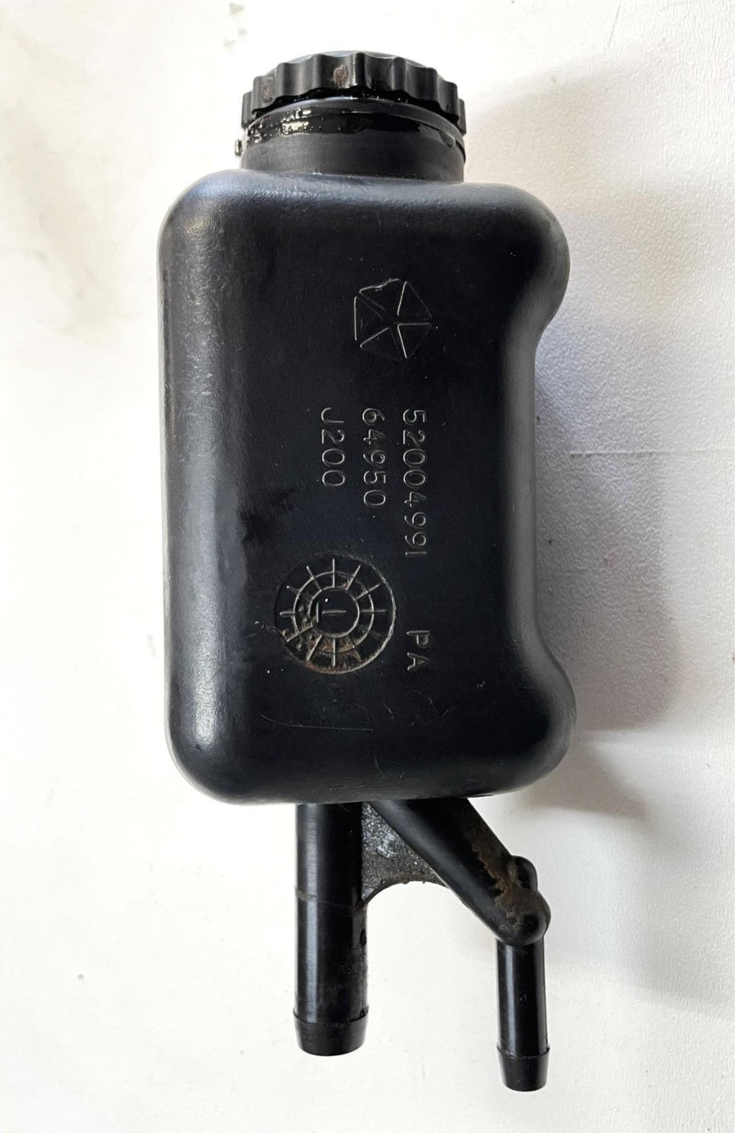 Jeep YJ Wrangler Power Steering Fluid Bottle Tank Reservoir 52004991 fits 91-95