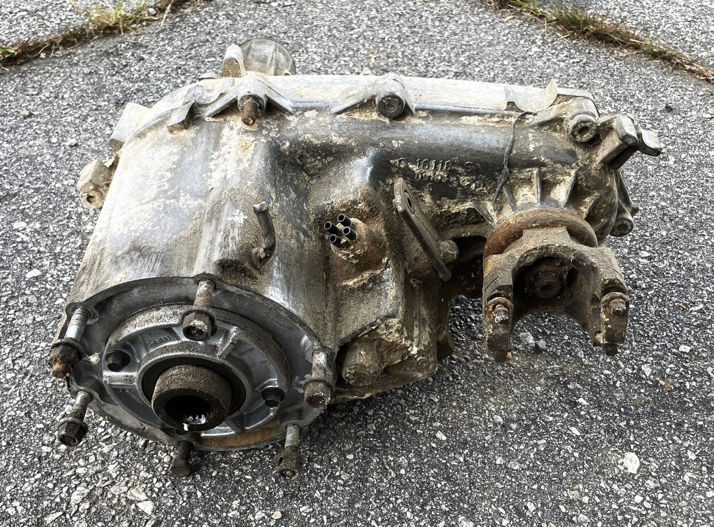 Jeep YJ NP 231 transfer case fits 4 cylinder manual 87-95 Wrangler 21 spline