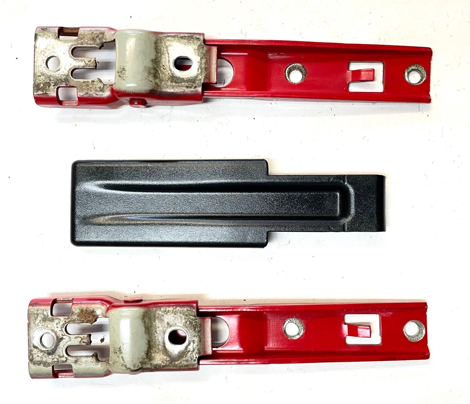 Jeep TJ Tailgate Hinges tail gate Hinge Set 04 05 06 Wrangler rear back red