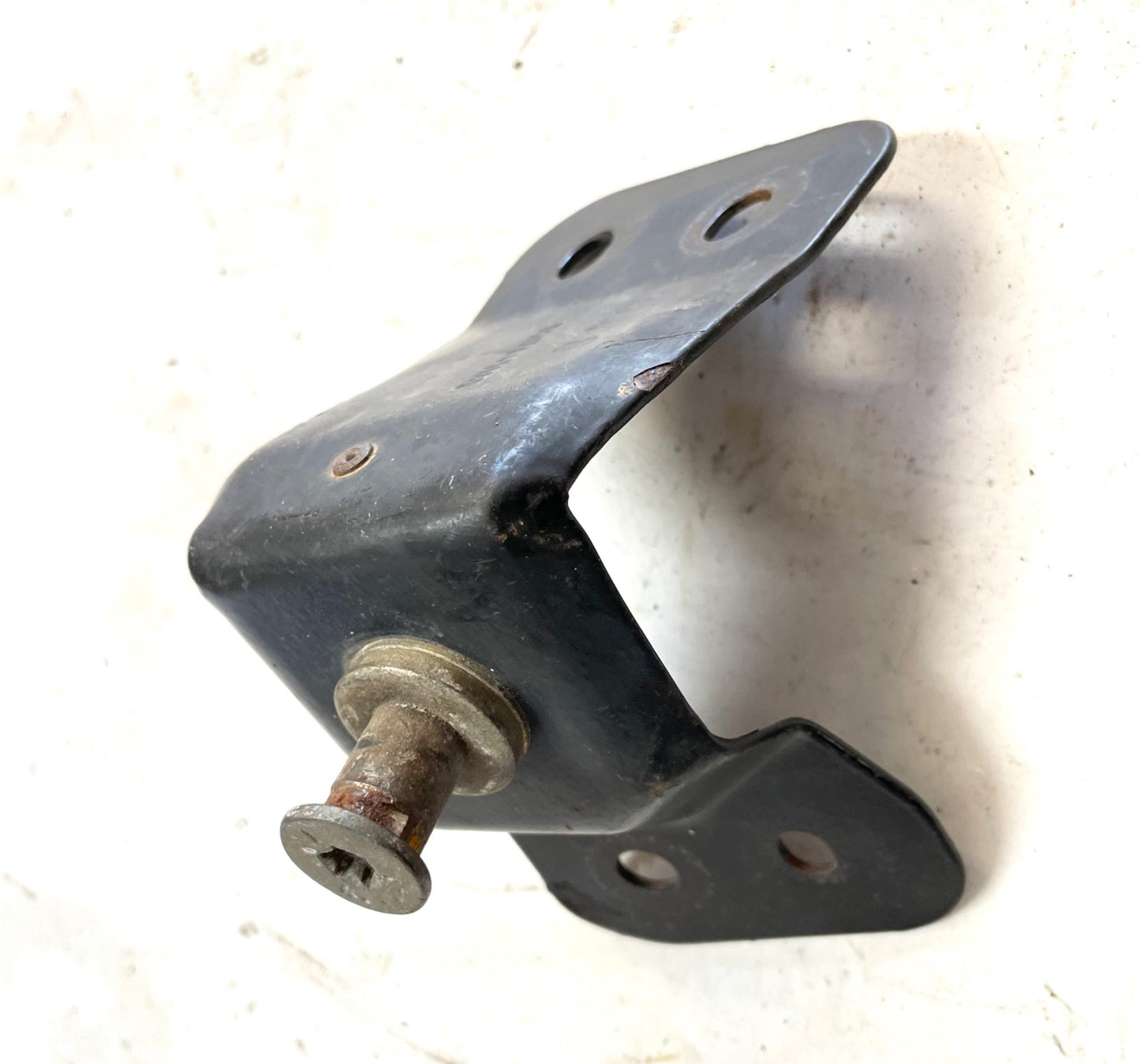 Jeep TJ Tailgate Striker Latch Pin Catch Mount Bracket Wrangler
