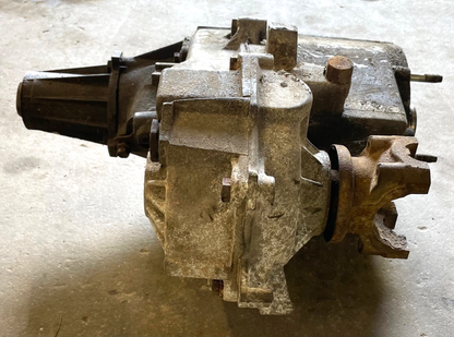 Jeep YJ NP 231 transfer case fits 4 cylinder manual 87-95 Wrangler 21 spline