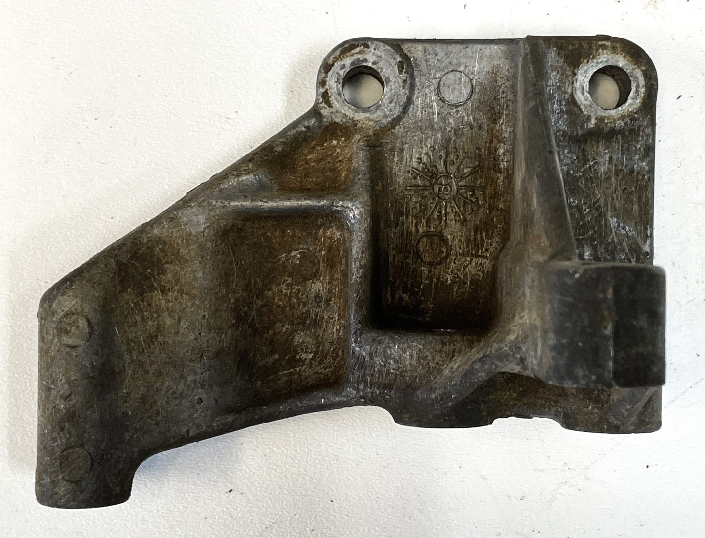 Jeep Cherokee XJ Comanche MJ 4.0 Alternator Bracket 8953002894 fits 87 88 89 90