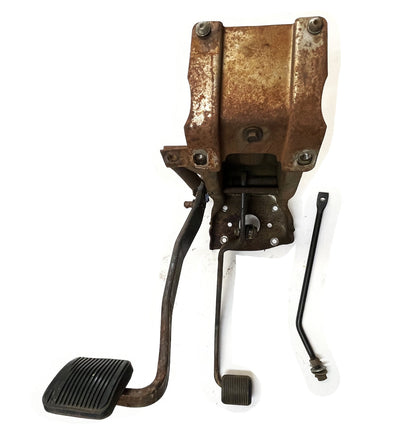 Jeep YJ Wrangler Pedals Brake Clutch Manual Pedal Assembly 87-90 Free Shipping