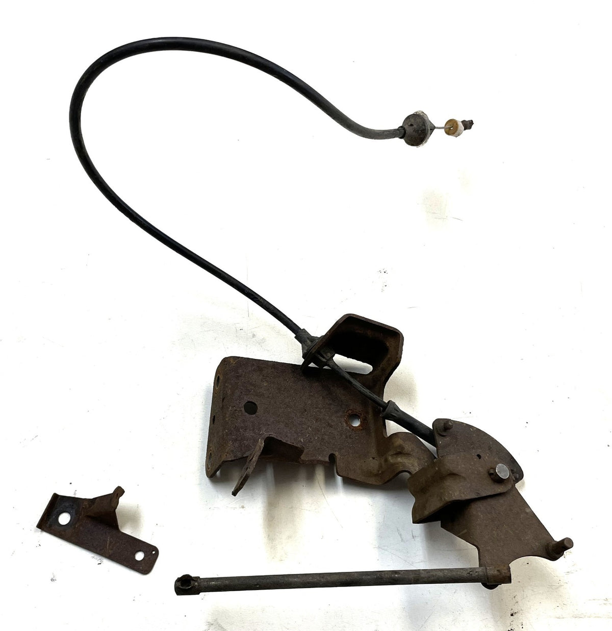 Jeep CJ six cylinder throttle linkage w/ rod and cable CJ5 CJ7 258 4.2 manifold