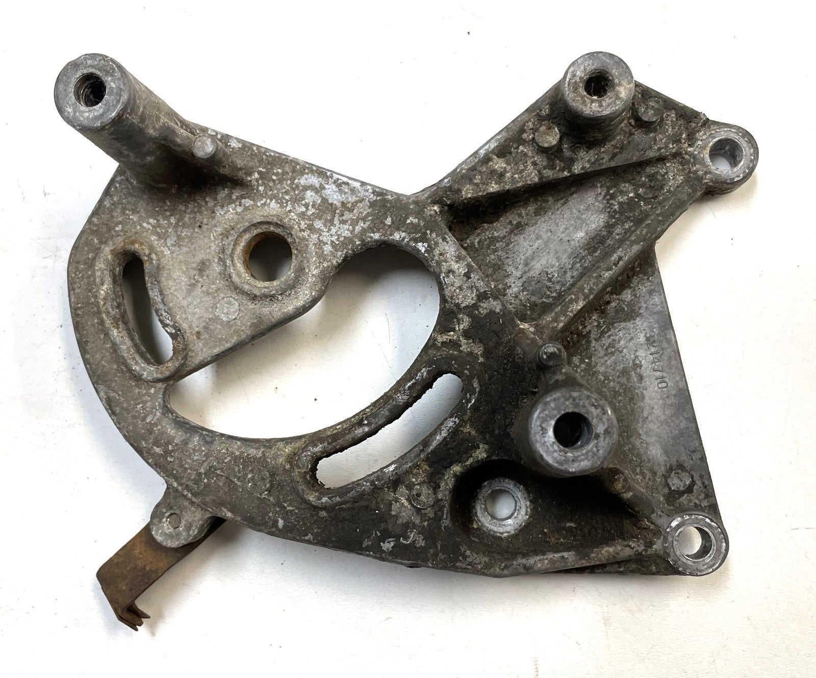 Jeep Power Steering Pump Bracket AMC V8 304 360 401 CJ5 CJ7 J10 WAGONEER 3214710