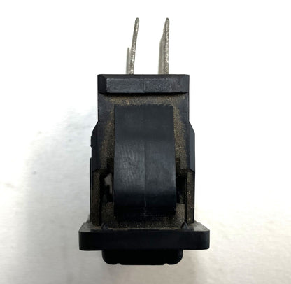 Jeep YJ Wrangler Rear Defrost Switch for Hard top  8956000030 fits 87-91