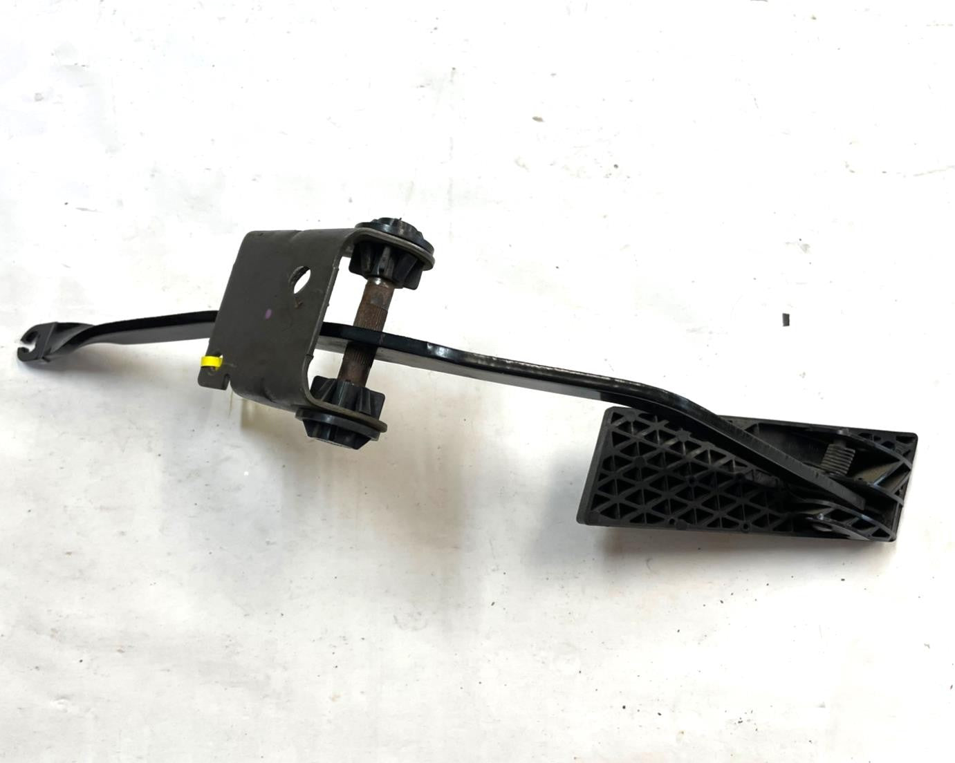 Jeep TJ Wrangler gas pedal  accelerator FACTORY fit 97-06 Right Hand Drive only