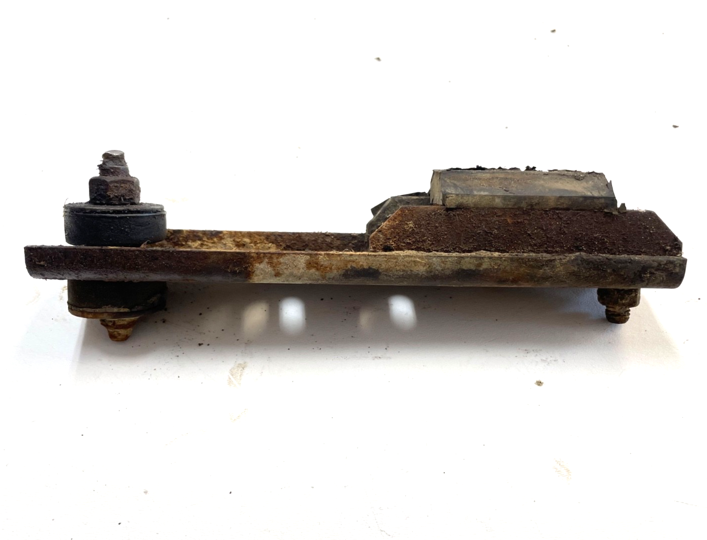Jeep CJ manual transmission mount bracket bar CJ5  CJ7  CJ8 T176 skid plate