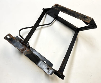 Jeep YJ right front seat bracket folding flip Wrangler 87-90 Passenger side !