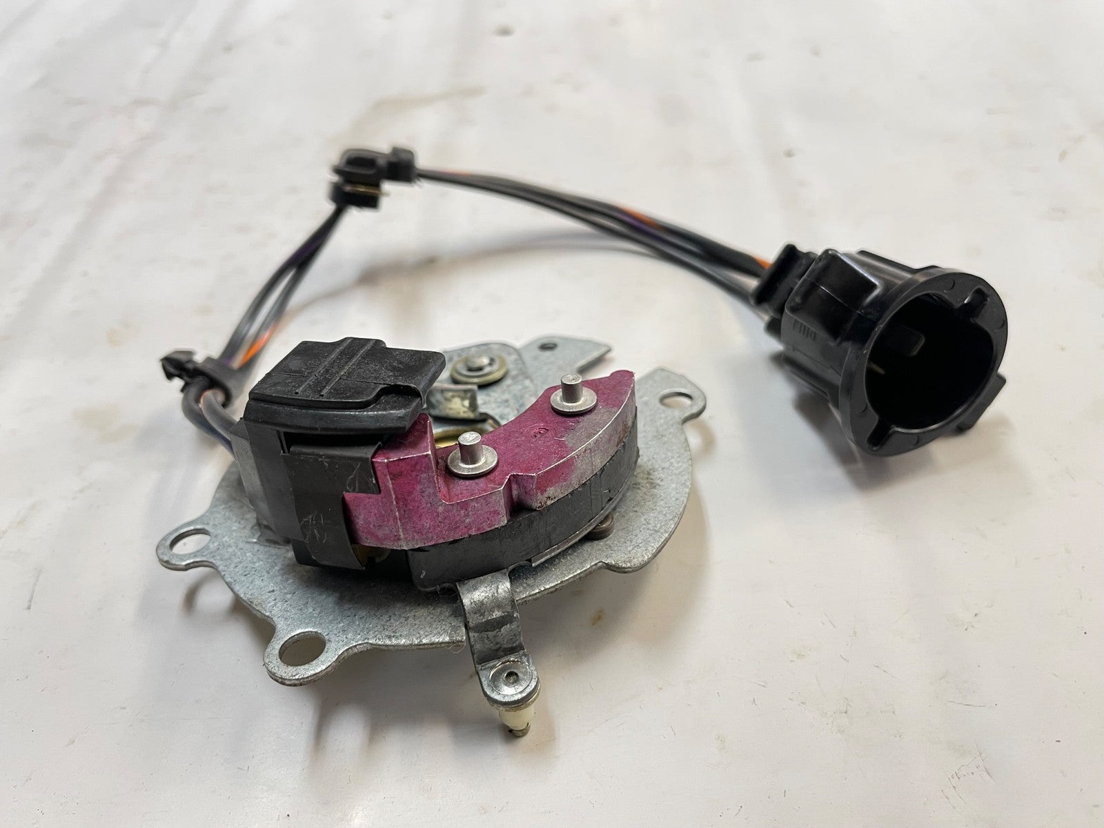 NOS Jeep CJ YJ 6 cylinder distributor pickup coil 258 4.2 CJ5 CJ7 J10 Cherokee