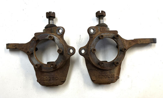 Jeep CJ disc brake steering knuckles 78-81 CJ5 CJ7 Dana 30 narrow track