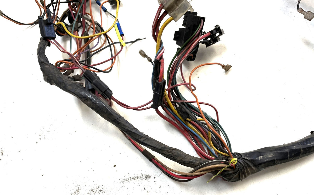 82 Jeep CJ5 CJ7  dash wiring harness gauge panel fuse block READ DESCRIPTION