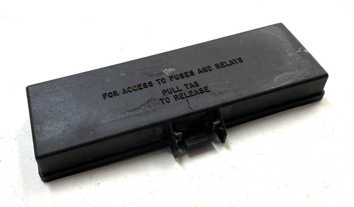 Jeep TJ Fuse Box Cover Lid 97-00 Wrangler 56009713 engine compartment FREE SHIP