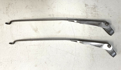 windshield wiper arms fits 76-86 Jeep CJ5 CJ7 CJ8 Used Pair FREE SHIP