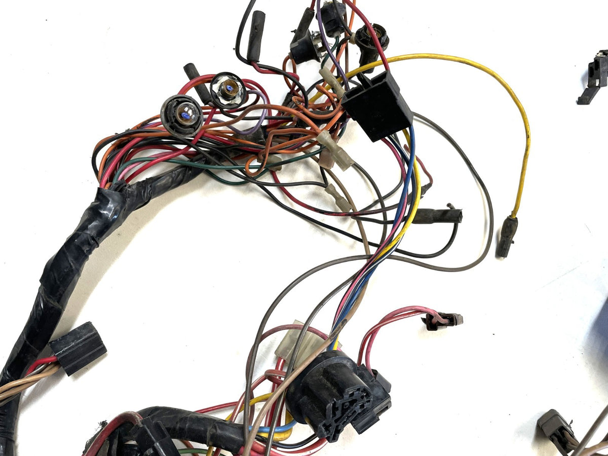 83-86 Jeep CJ5 CJ7  dash wiring harness gauge panel fuse block READ DESCRIPTION