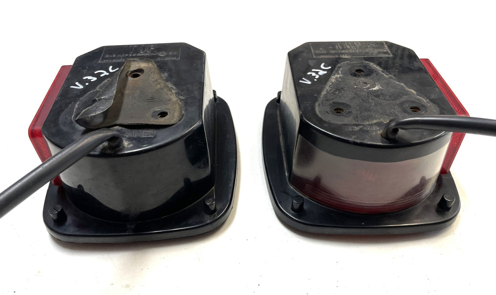 98-06 Jeep TJ Taillights Left Right Driver Passenger Wrangler Tail Lights