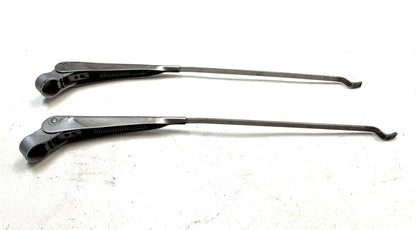 windshield wiper arms fits 76-86 Jeep CJ5 CJ7 CJ8 Used Pair FREE SHIP