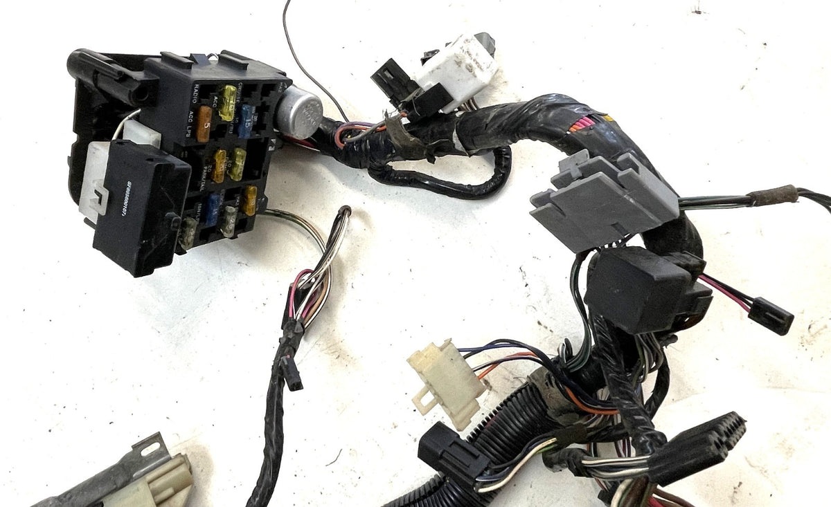 Jeep YJ Wrangler Dash wiring harness fits 87-90 wire fuse block gauges column