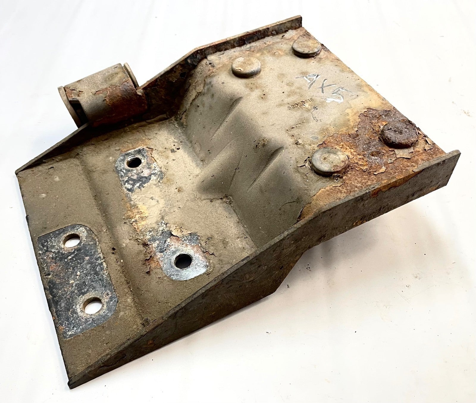 Jeep TJ Transmission Mount Plate Bracket 4 cylinder 2.5 AX5 97-02 Wrangler!