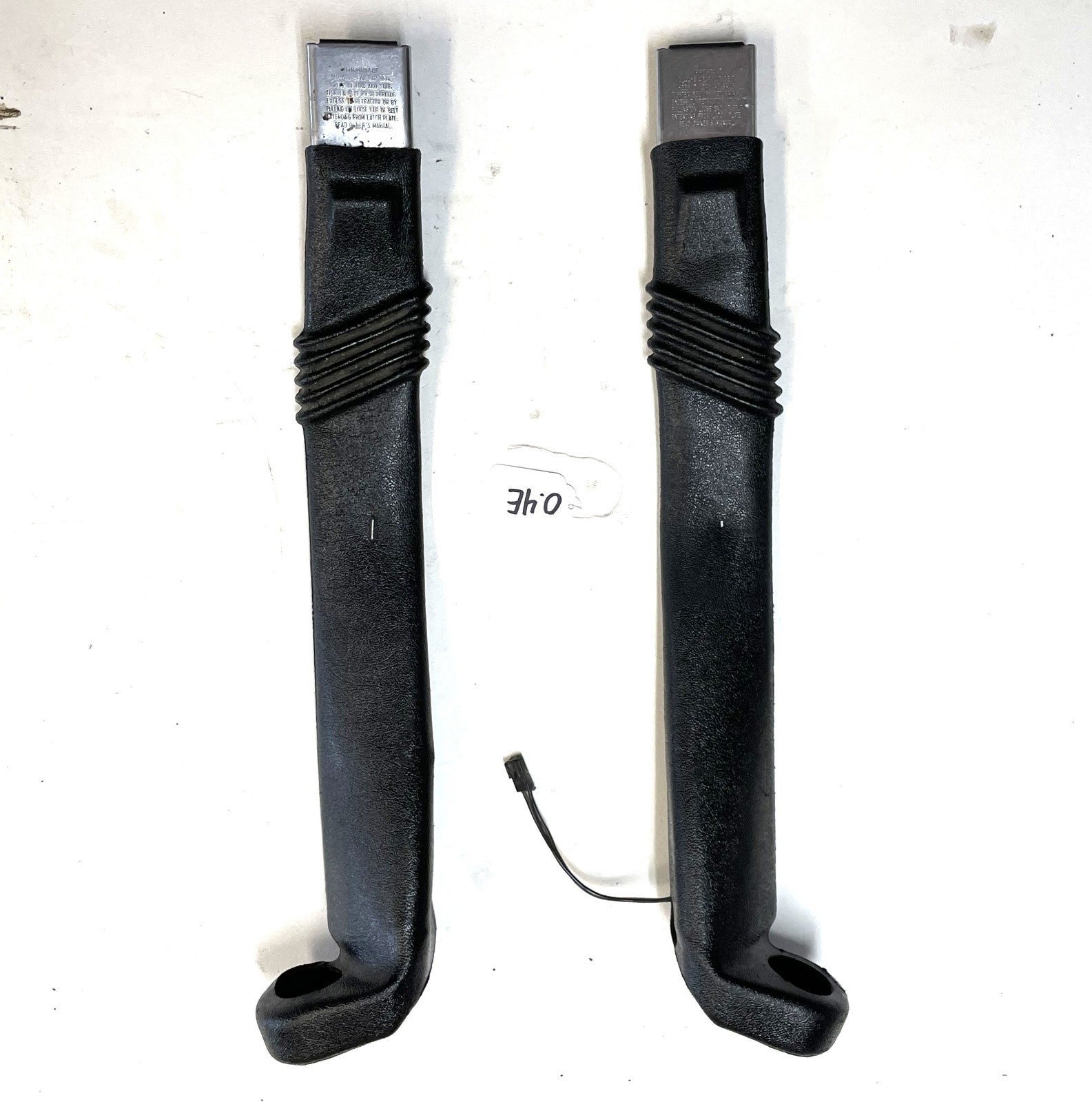 Jeep YJ Front Seat Belt Female Ends Buckles 92-95 Wrangler Belts FREE SHIPPING!!