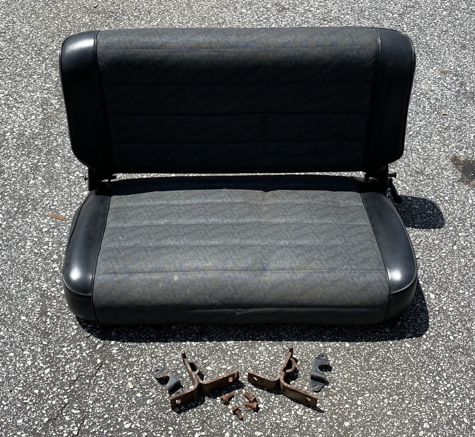 Jeep YJ Wrangler back seat with brackets factory folding CJ7 black fold n tumble