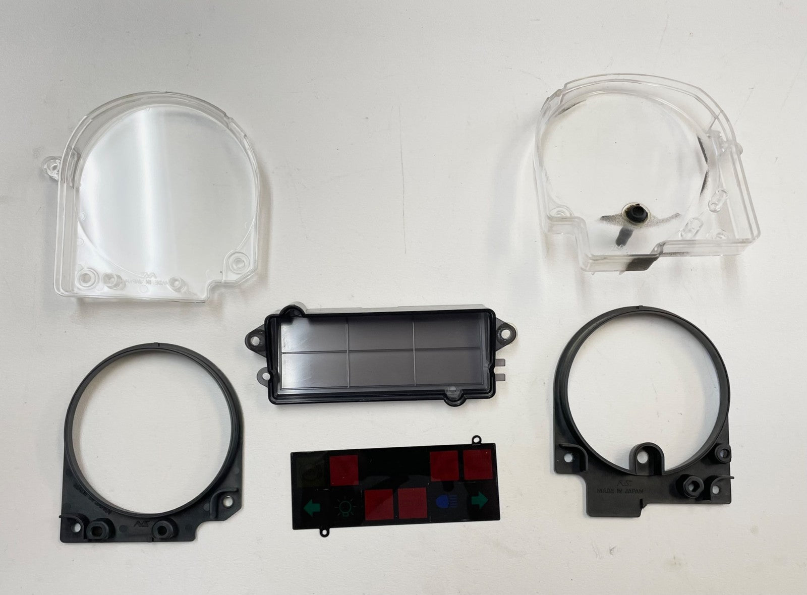 Jeep YJ speedometer tachometer gauge cluster plastic trim covers warning light