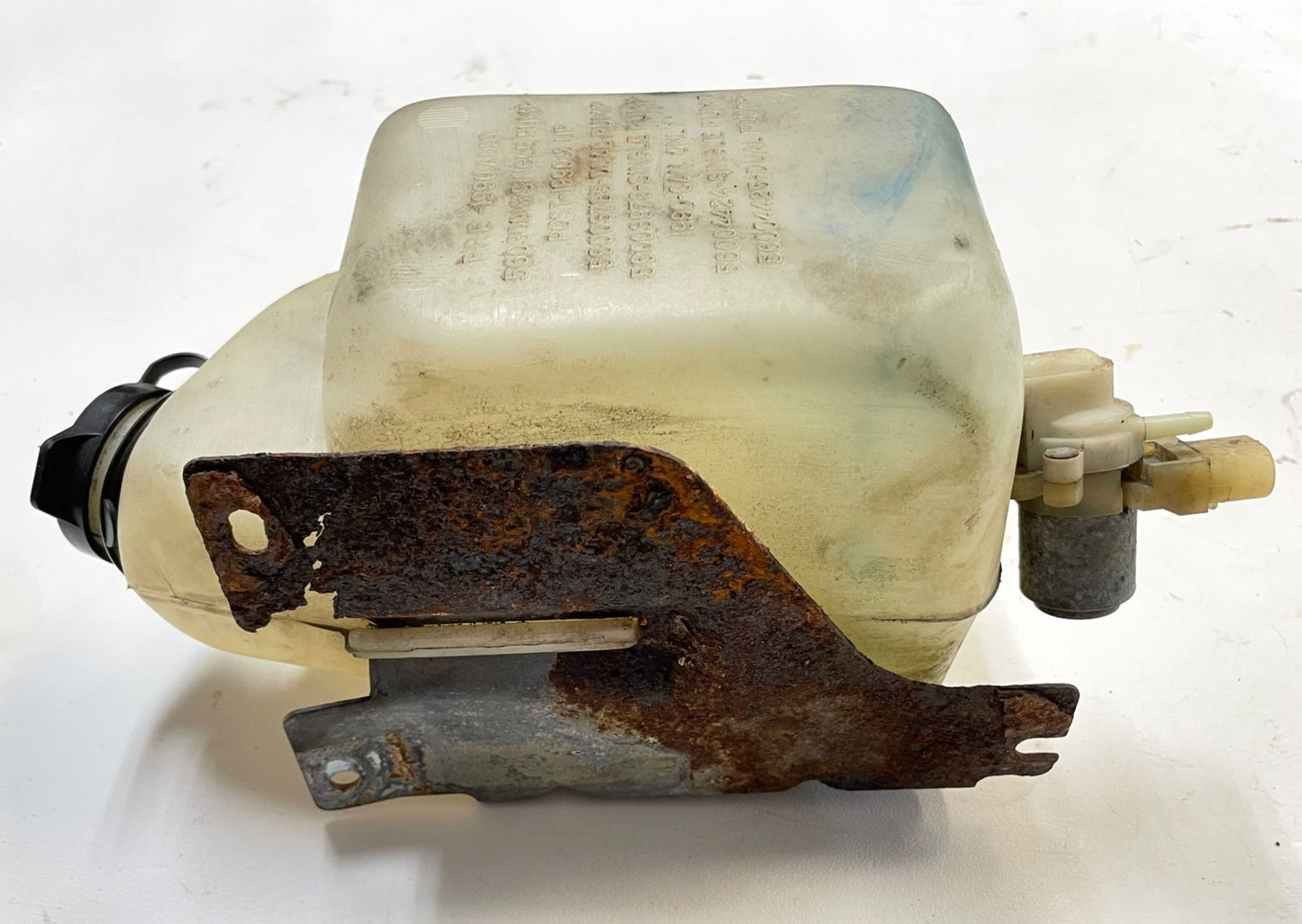 87-90 Jeep YJ Windshield Washer Fluid Reservoir Bottle plastic tank Wrangler