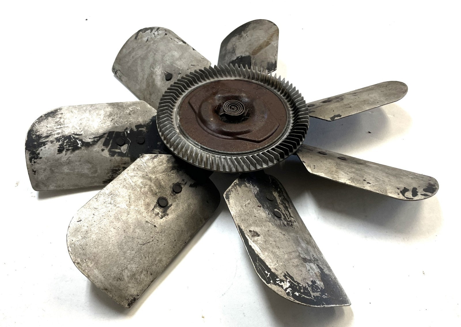 Jeep CJ V8 Cooling Fan CJ7 CJ5 CJ8 304 360 J10 Cherokee Wagoneer AMC has Clutch