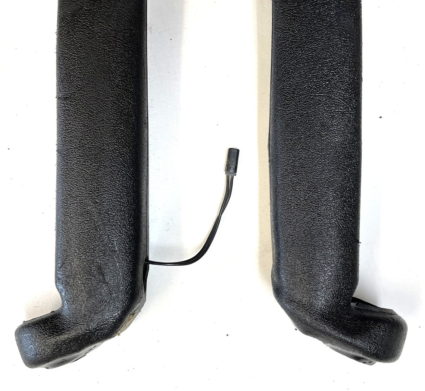 Jeep YJ Front Seat Belt Female Ends Buckles 92-95 Wrangler Belts FREE SHIPPING!!