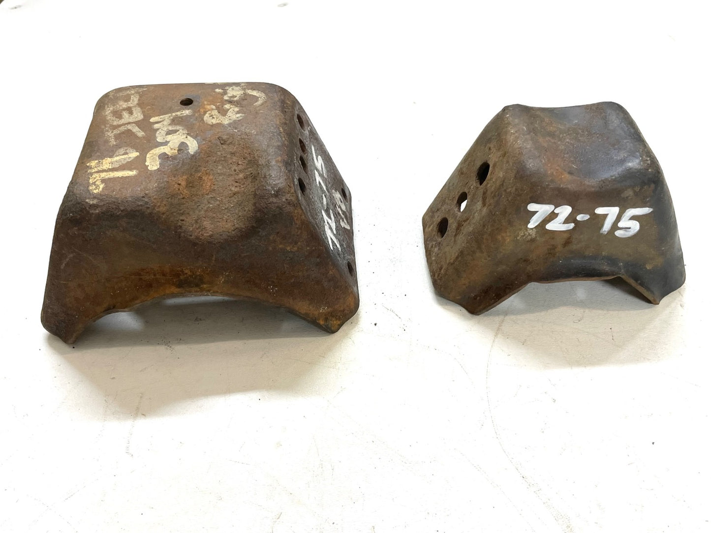 Jeep CJ V8 motor mounts fits 72-75 CJ5 AMC frame side 304 360 401 FREE SHIPPING