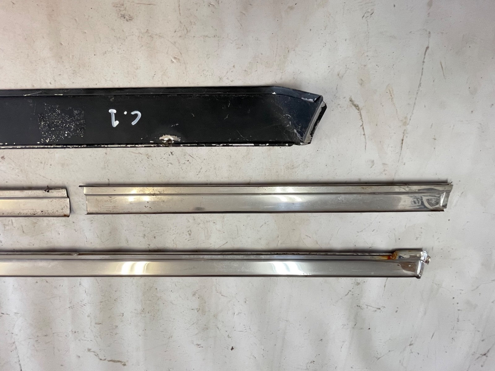 Jeep Wagoneer chrome trim back door right side driver