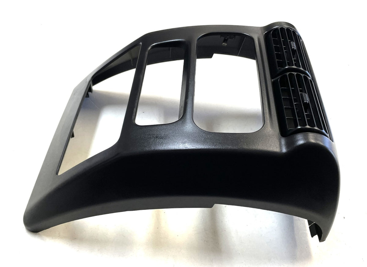 03-06 Jeep TJ Wrangler Center Bezel Dash Trim Vent Radio Surround FREE SHIPPING