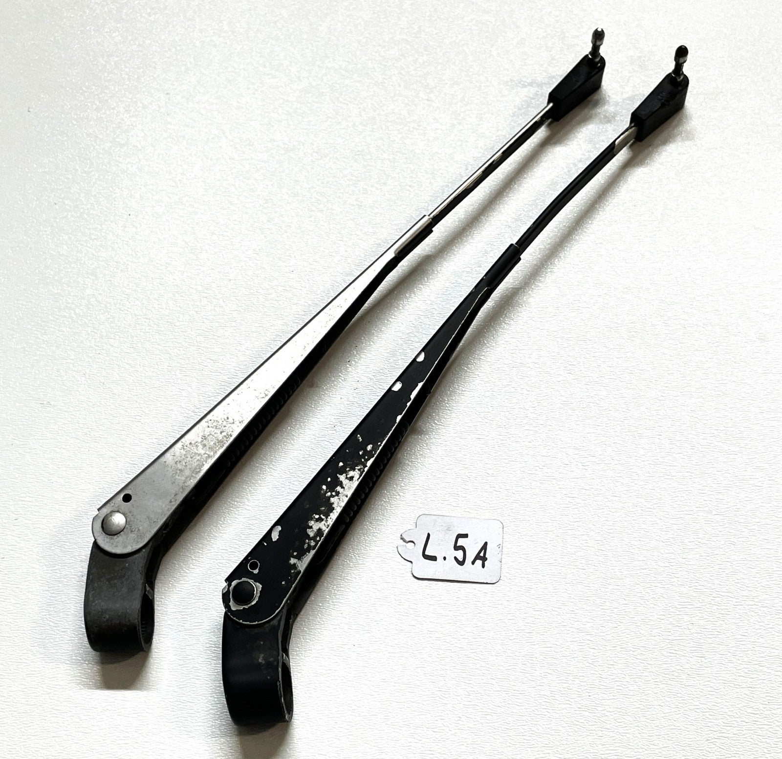 dWindshield wiper arms fits 87-95 Jeep YJ Wrangler FREE SHIPPING!