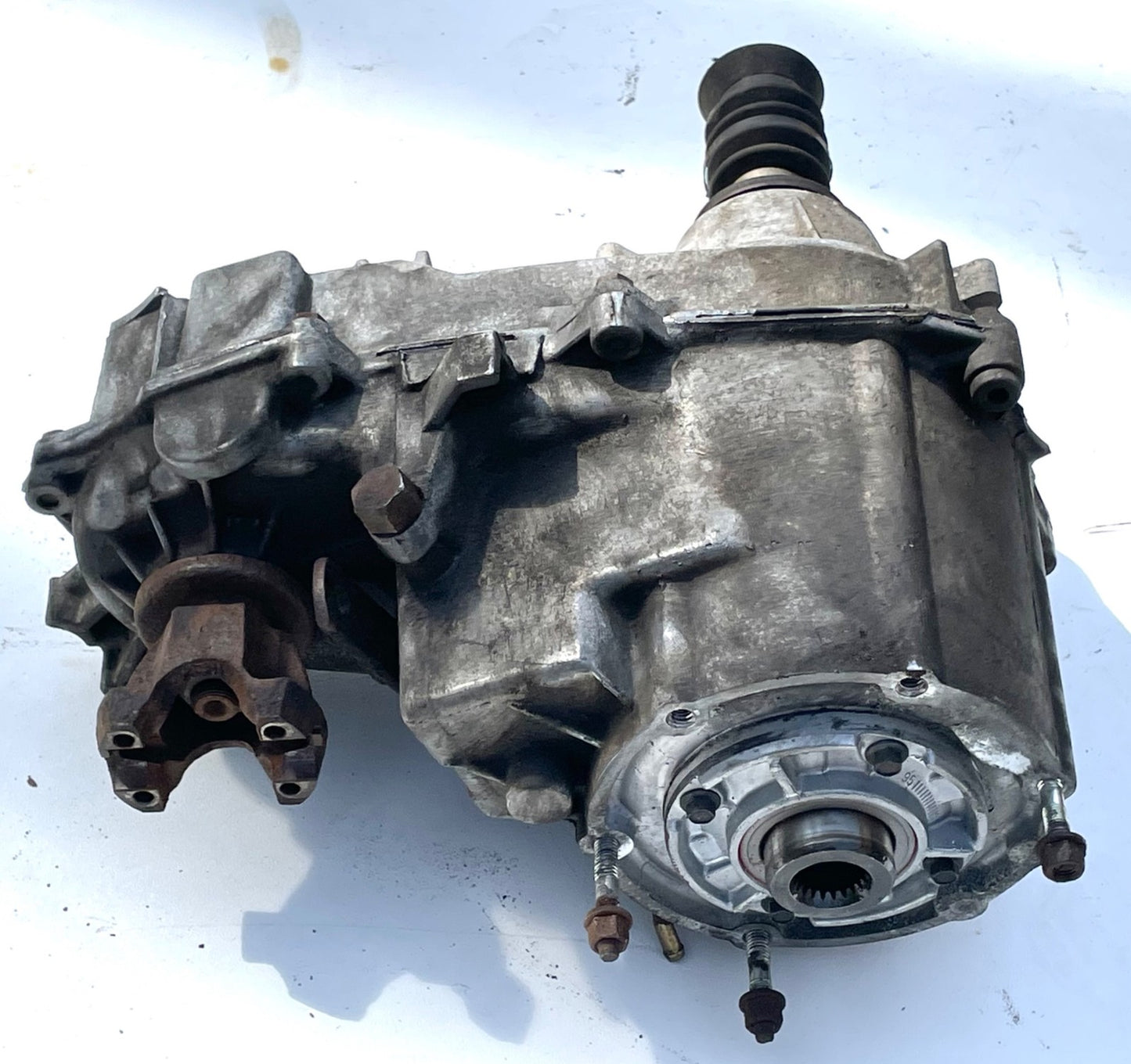 Jeep TJ Wrangler NP 231 Transfer Case 21 Spline NP231 4 cylinder AX5 52099364AB