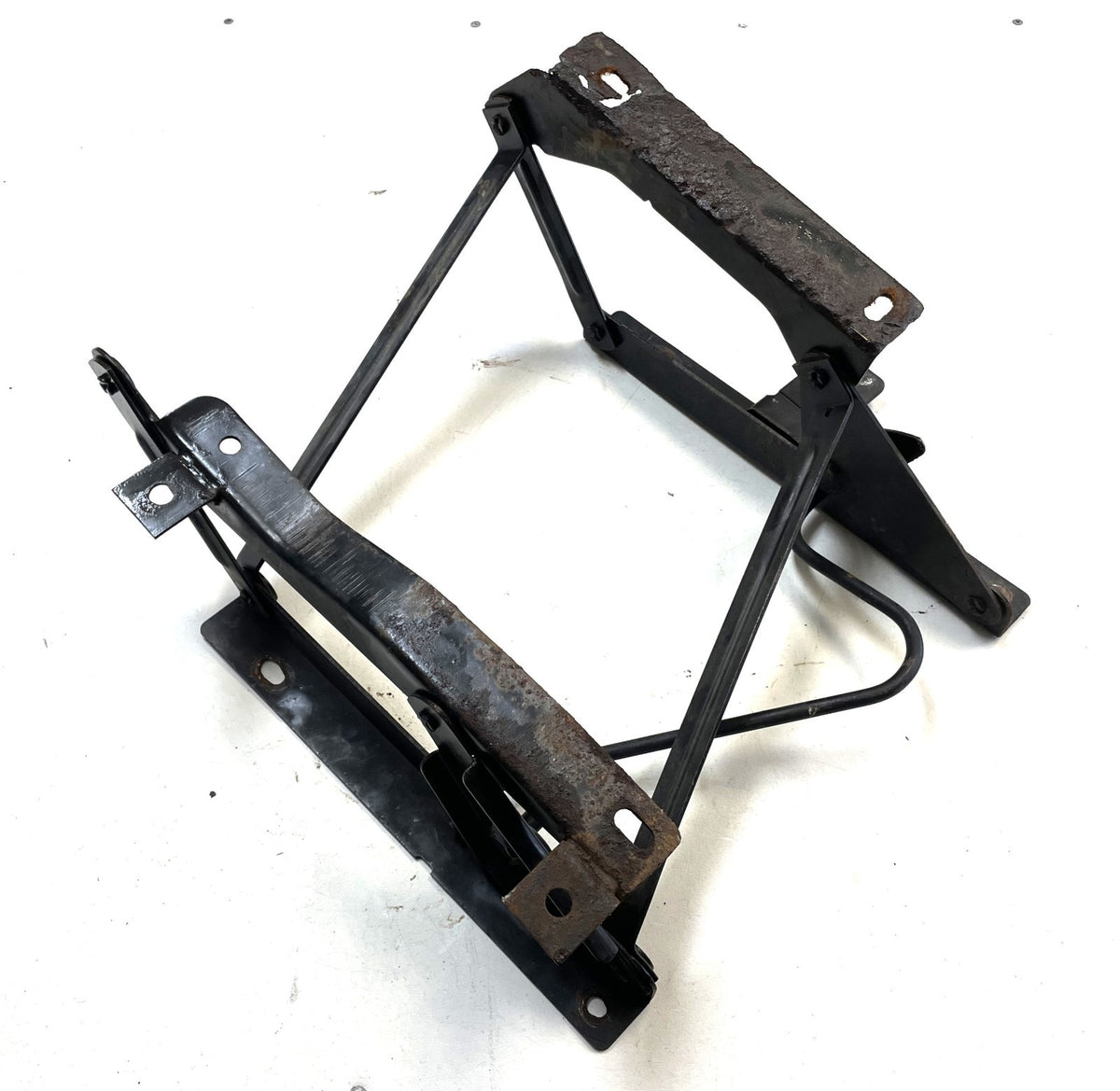 Jeep Driver Side Seat Bracket CJ5 CJ7 CJ8 YJ Wrangler LEFT  fits 76-95 READ AD