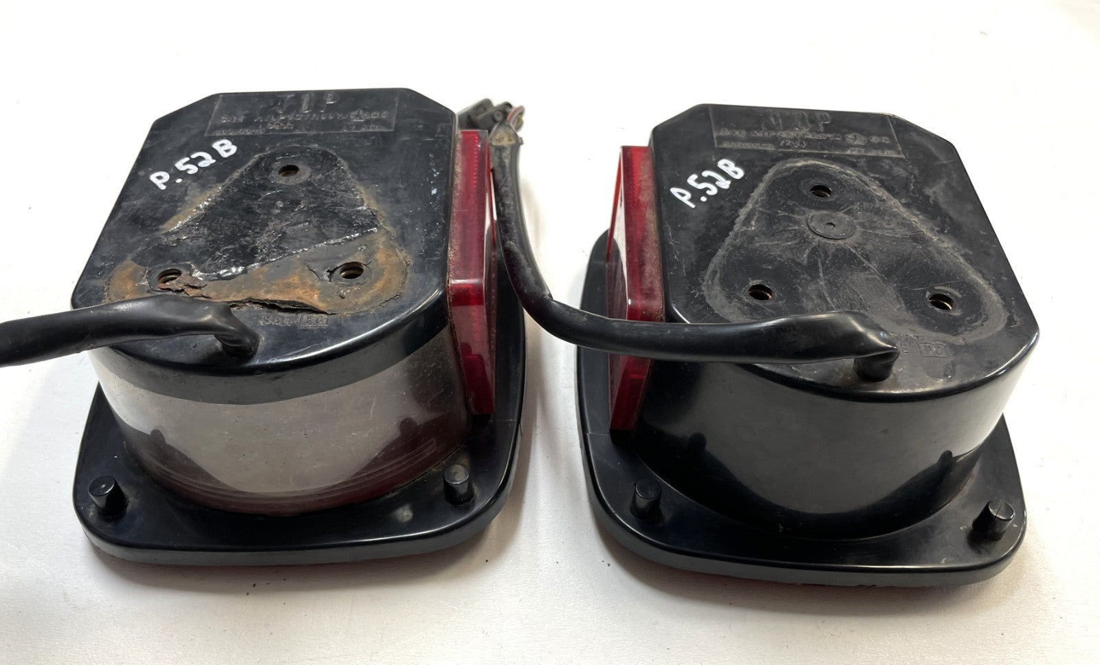 98-06 Jeep TJ Tail Lights Left Right Driver Passenger Wrangler Taillights
