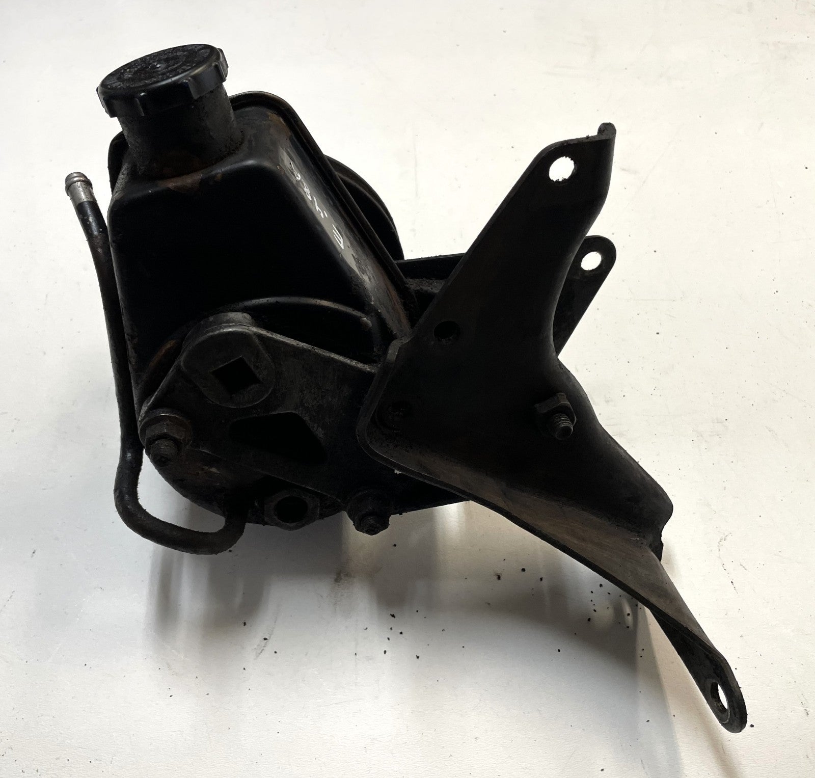 Jeep CJ 4.2 Six Cylinder Power Steering Pump Brackets 258 ci CJ5 CJ7 YJ Wrangler