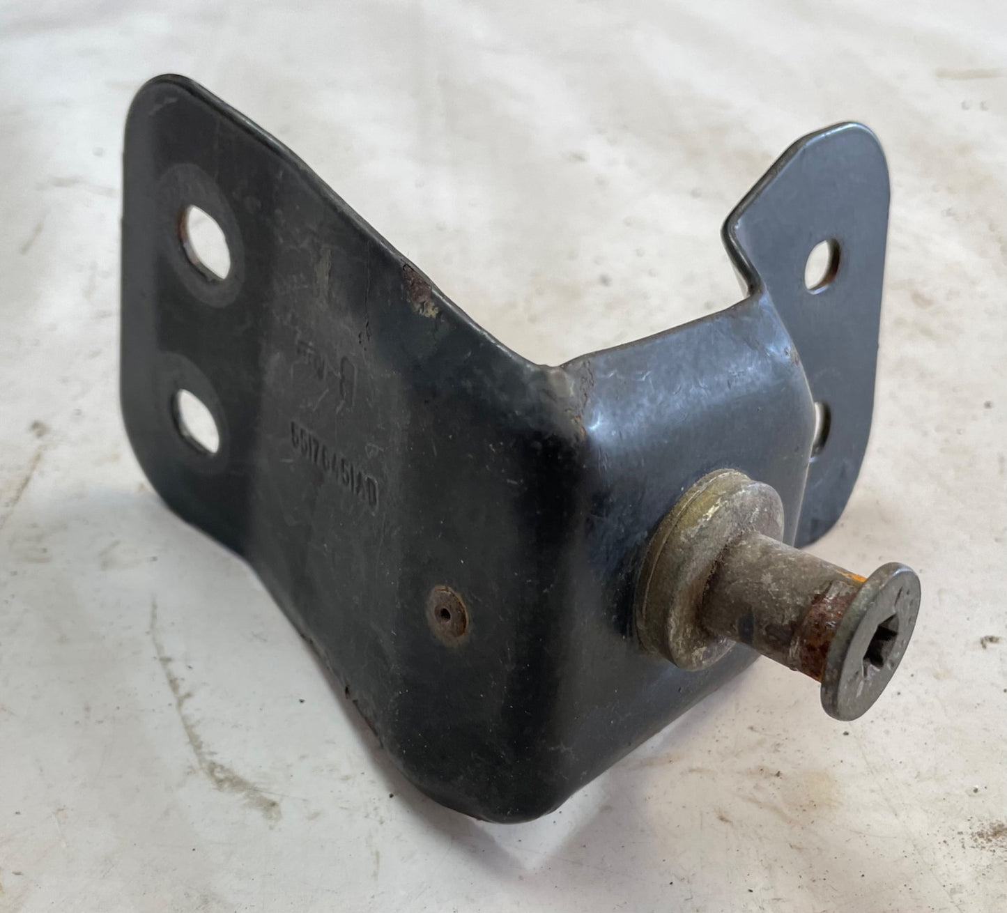 Jeep TJ Tailgate Striker Latch Pin Catch Mount Bracket Wrangler