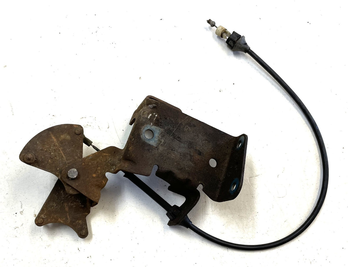Jeep CJ six cylinder throttle linkage 2 barrel carb CJ5 CJ7 258 4.2 manifold