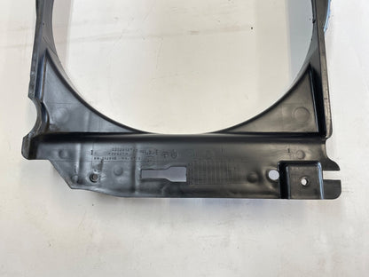 03-06 Jeep TJ 4.0 Six Cylinder fan shroud Wrangler Radiator cooling 52028127AD