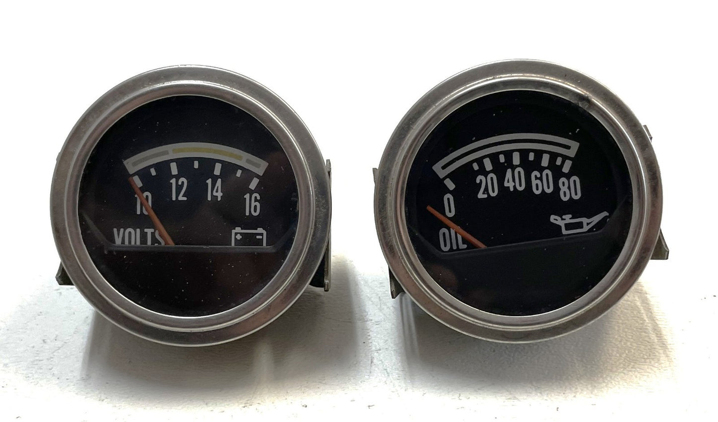 Jeep CJ Oil Pressure Volt Gauge Factory Faria CJ5 CJ7 CJ8 AMC Gauges Battery!!