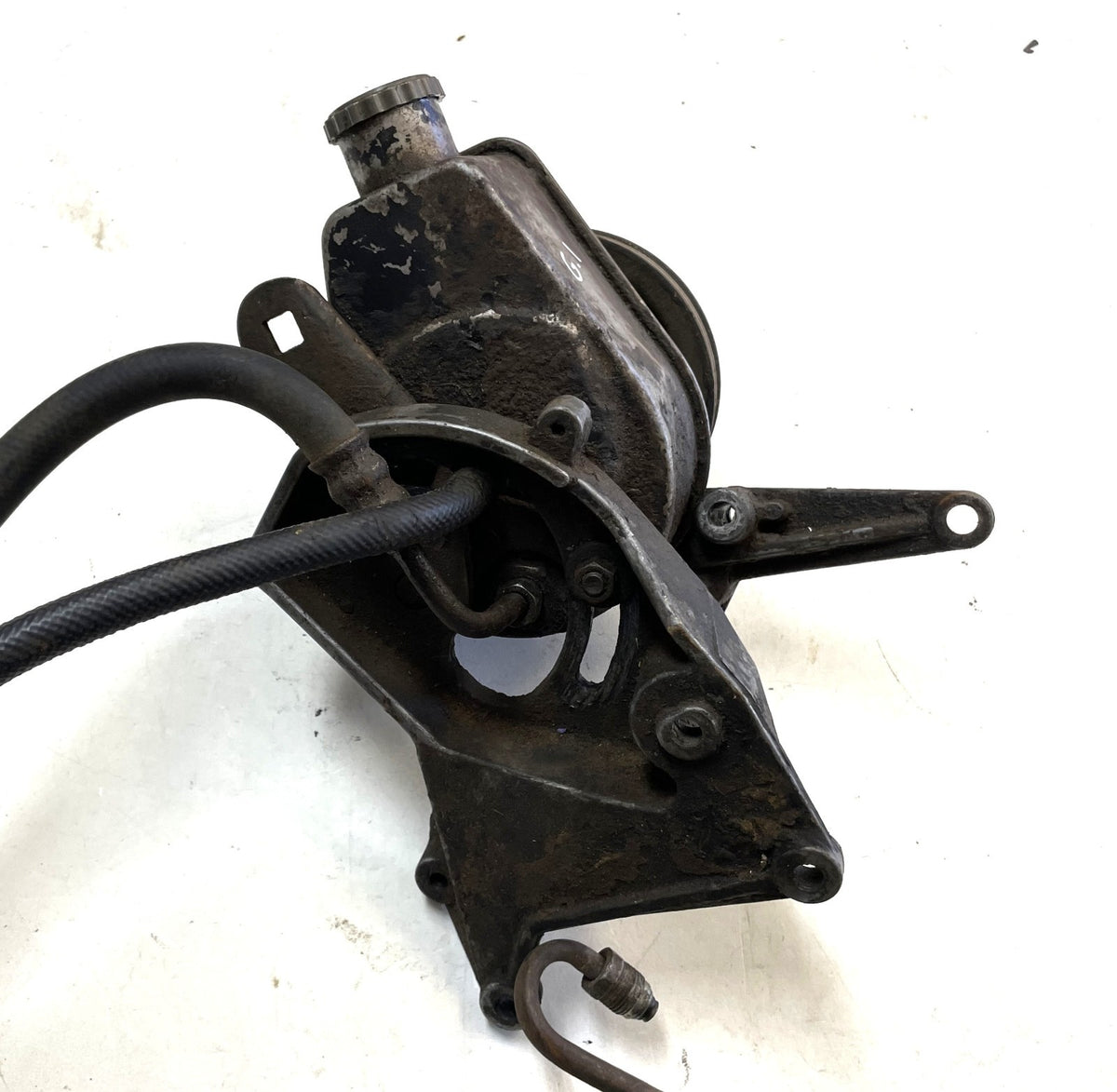 Jeep V8 power steering pump n brackets AMC 304 360 401 CJ5 CJ7 J10 Wagoneer FSJ!