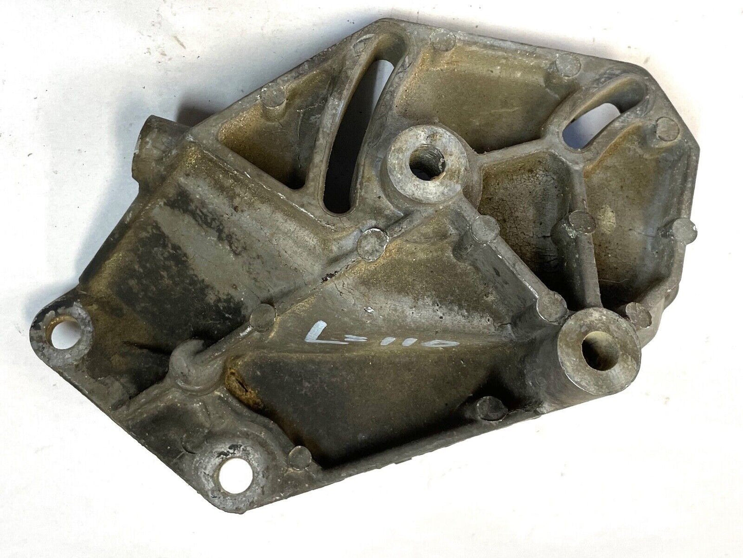 Jeep 4.0 Power Steering Bracket 8953002910-D fits XJ Cherokee MJ Comanche 87-90