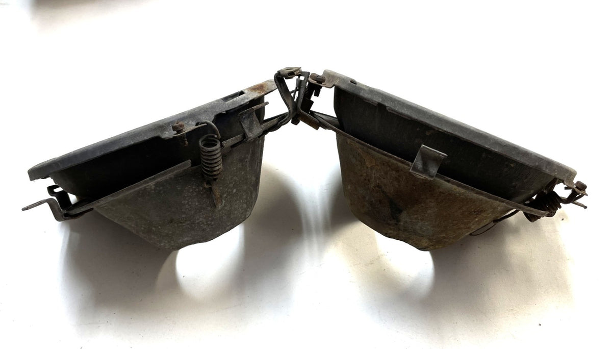 72-86 Jeep CJ headlight buckets CJ5 CJ7 CJ8 headlights basket adjuster grille