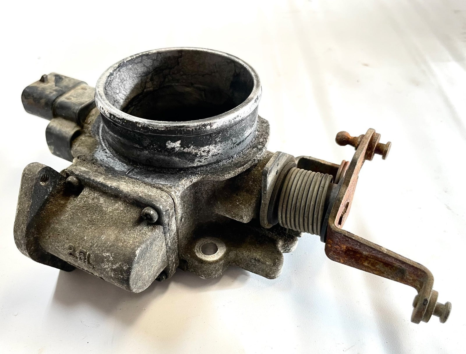 91-95 Jeep Wrangler YJ 4 Cylinder 2.5 L Throttle Body 53030843 2.5L 6 cyl OEM