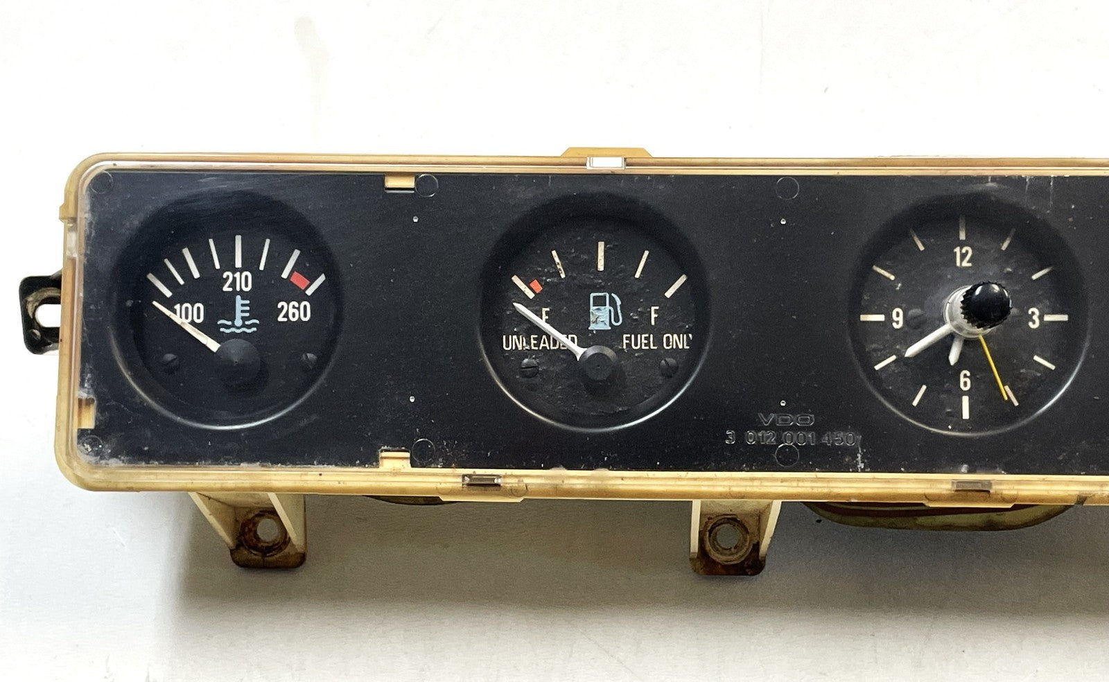Jeep YJ Wrangler Center Gauge Cluster FOR PARTS Gauges Clock Fuel Temp Gas 87-91