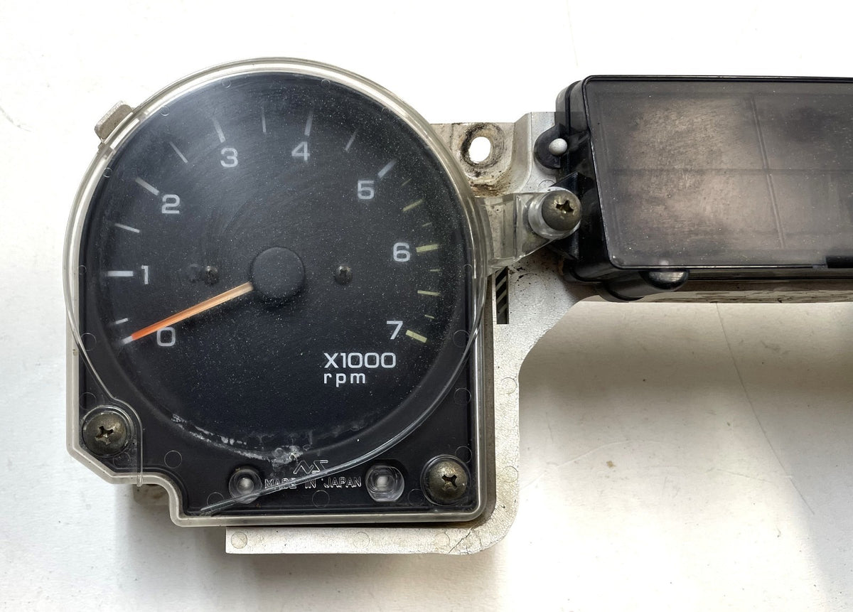 FOR REPAIR Jeep YJ speedometer tachometer 92-95 gauge cluster Wrangler 158,912