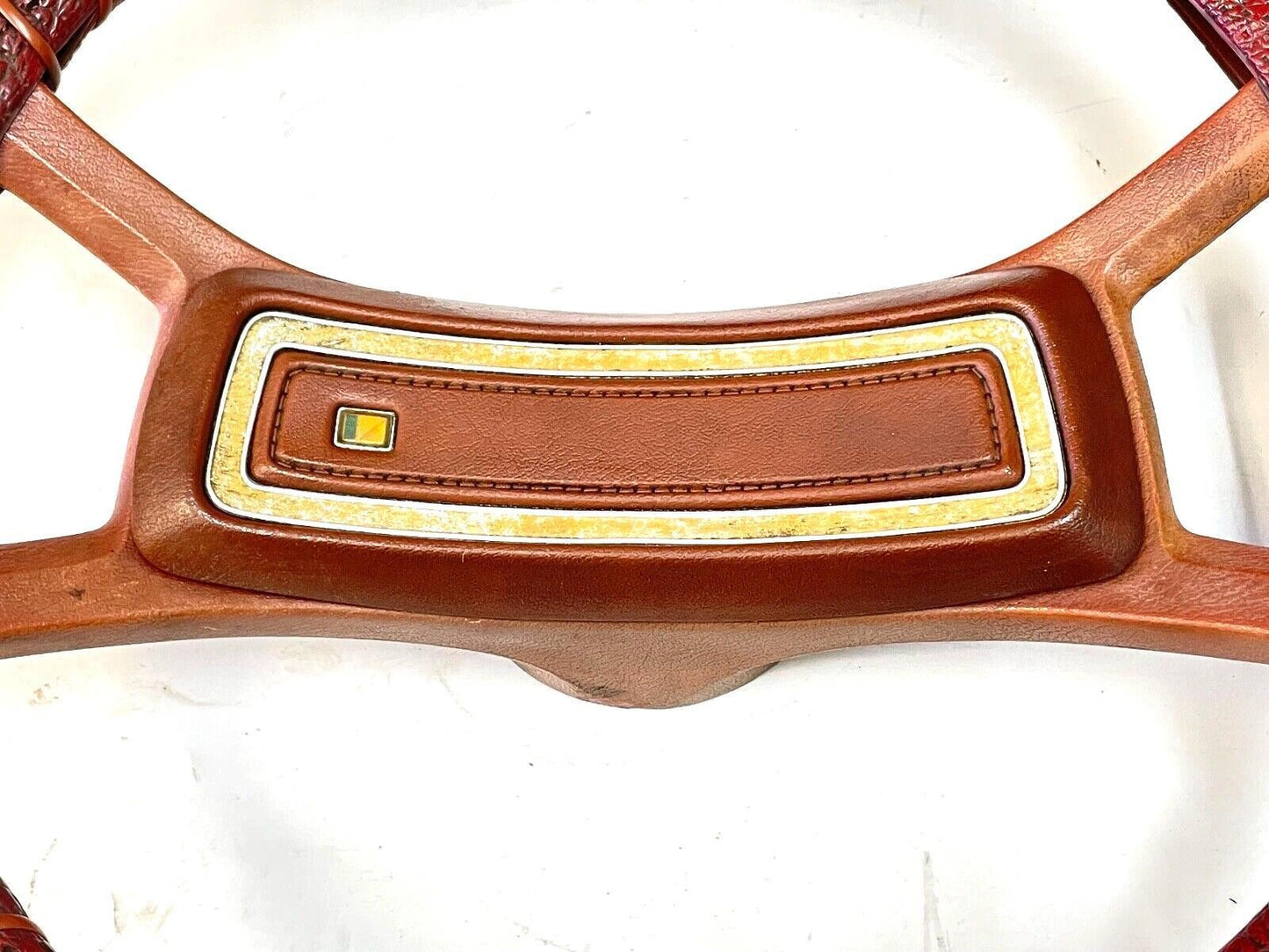 maroon AMC Jeep steering wheel J10 Cherokee Wagoneer Gremlin Spirit Pacer garnet