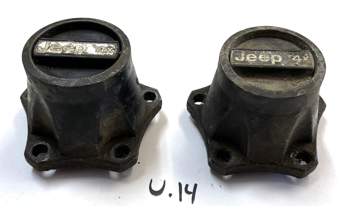 Jeep CJ 5 bolt hubs fits 81-86 CJ5 CJ7 CJ8 DANA 30 Stock locking front axle !!